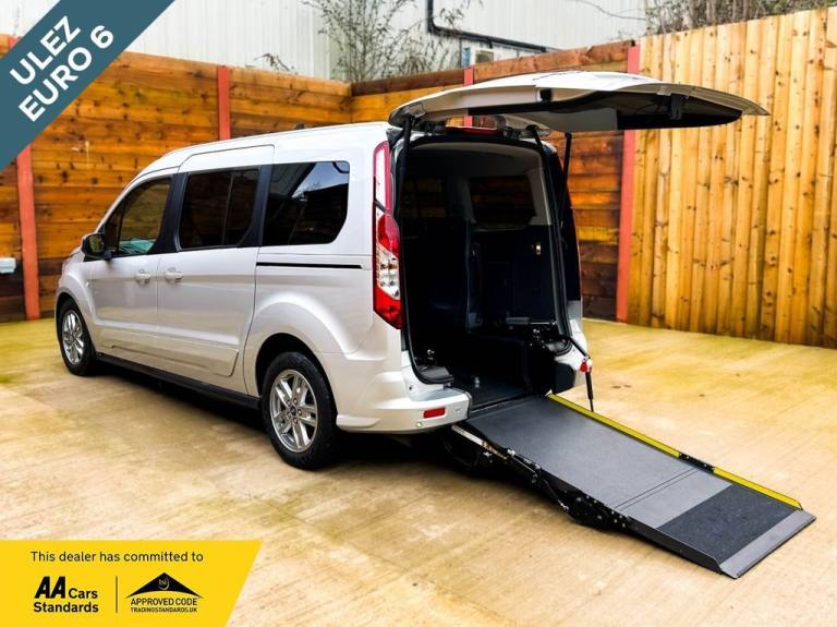 2022 Ford Grand Tourneo Connect Passenger Up Front or Driver Transfer Wheelchair Accessible Vehic...