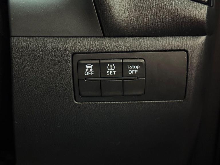 2014 Mazda Mazda3 2.0 SKYACTIV-G SE-L Nav Euro 5 (s/s) 5dr HATCHBACK Petrol Manual