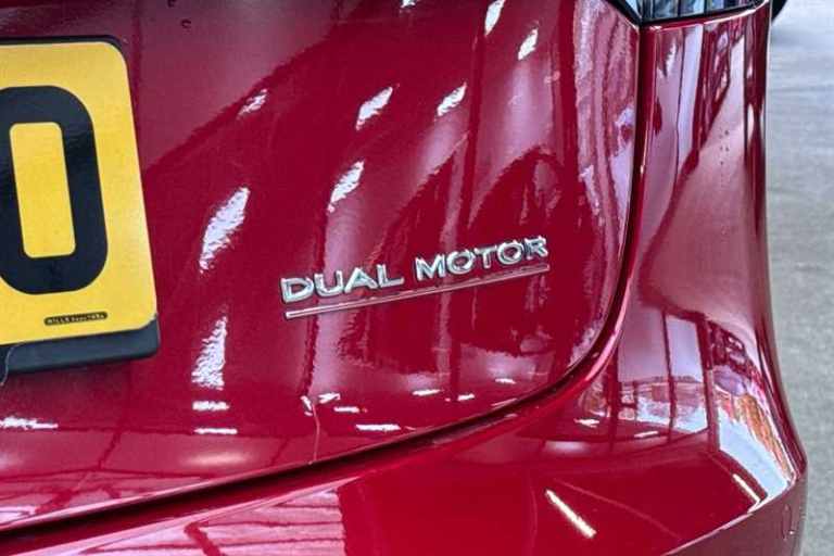 2022 Tesla Model 3 Performance AWD 4dr [Performance Upgrade] Auto SALOON ELECTRIC Automatic