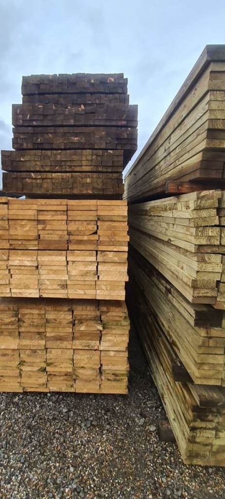 Timber new scaffolding boards 