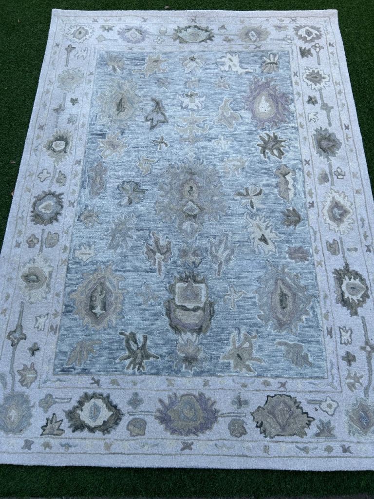 Cream botanical rug