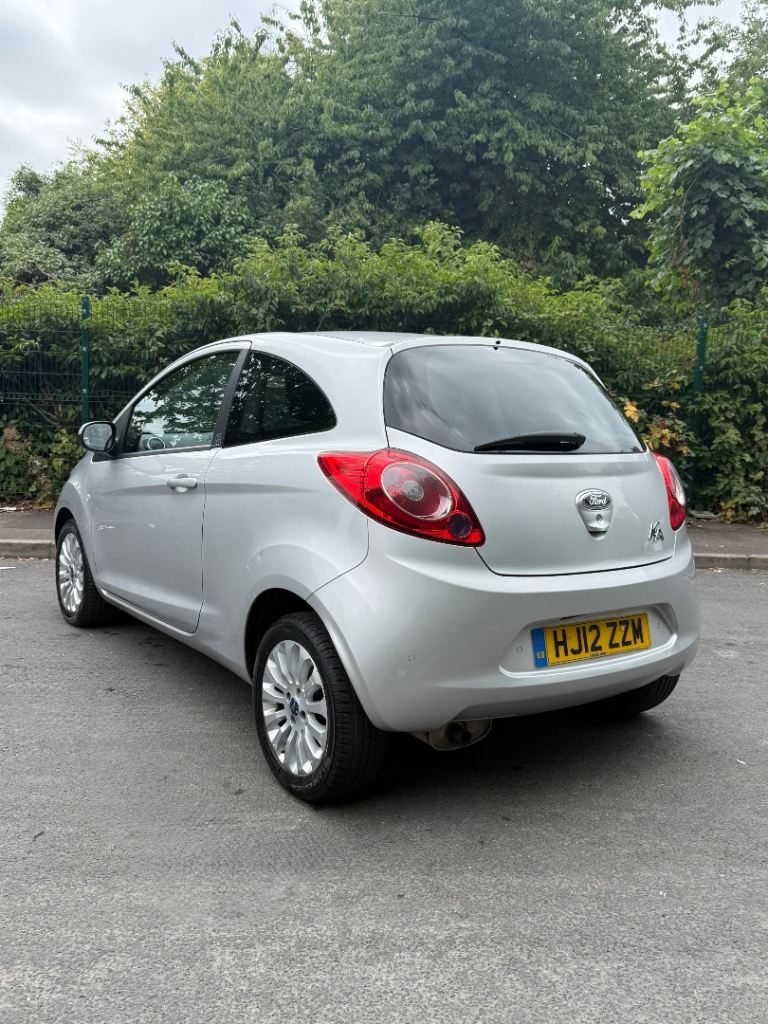 Ford, KA, Hatchback, 2012, Manual, 1242 (cc), 3 doors