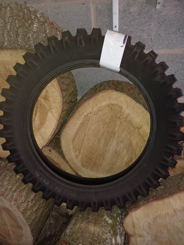 Mitas C02 red stripe motorcross tyre 120/90-18