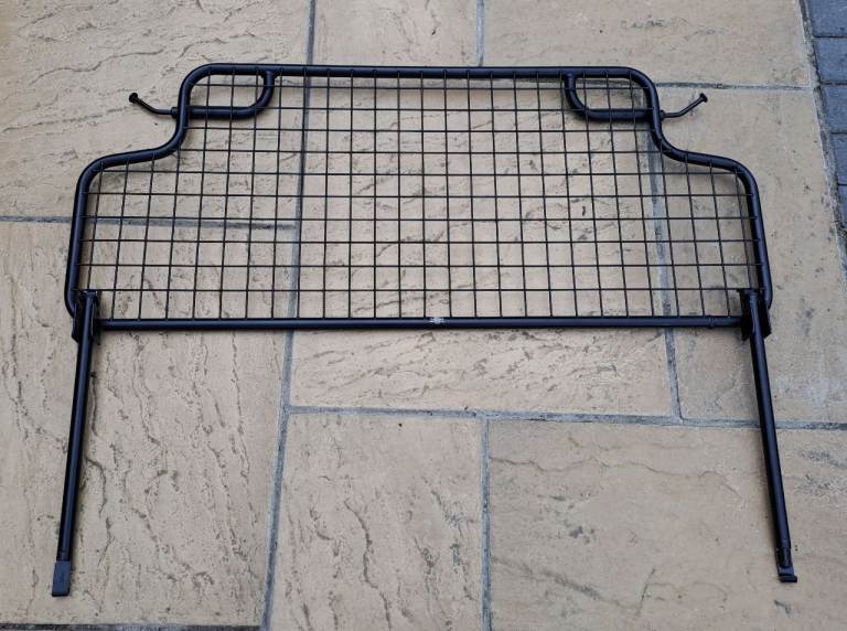 Dog Guard for Ford Focus Estate
