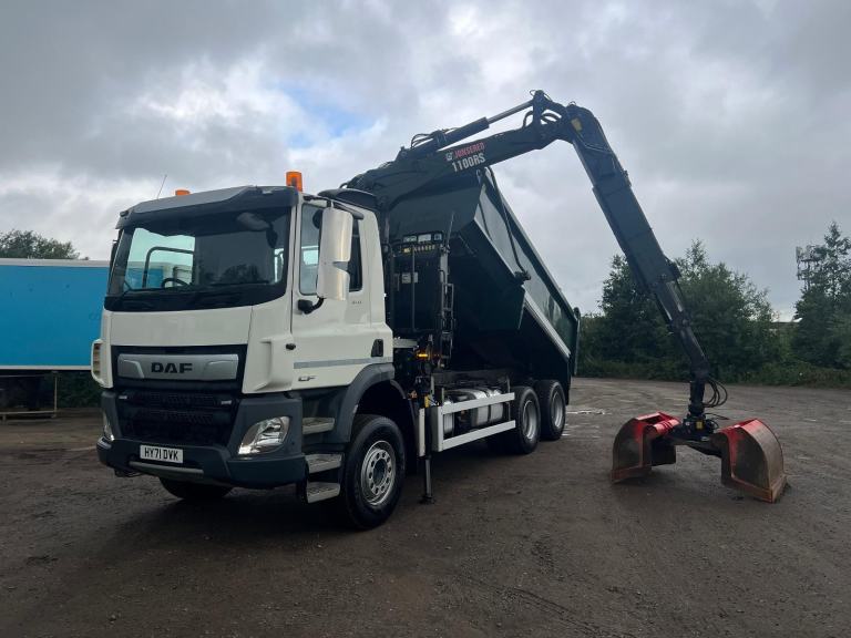 2022 DAF TRUCKS CF 370 26 TONNE TIPPER GRAB, REMOTE CRANE, 