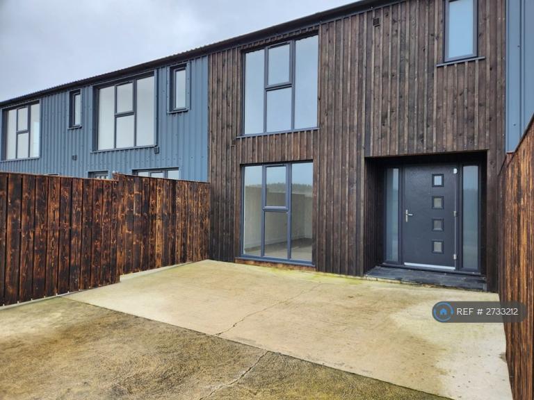 3 bedroom house in Stoney Hill Barns, Launceston, PL15 (3 bed) (#2733212)