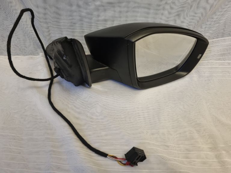 Skoda Octavia 2016 Hatchback Drivers Side Wing Mirror - E1021275