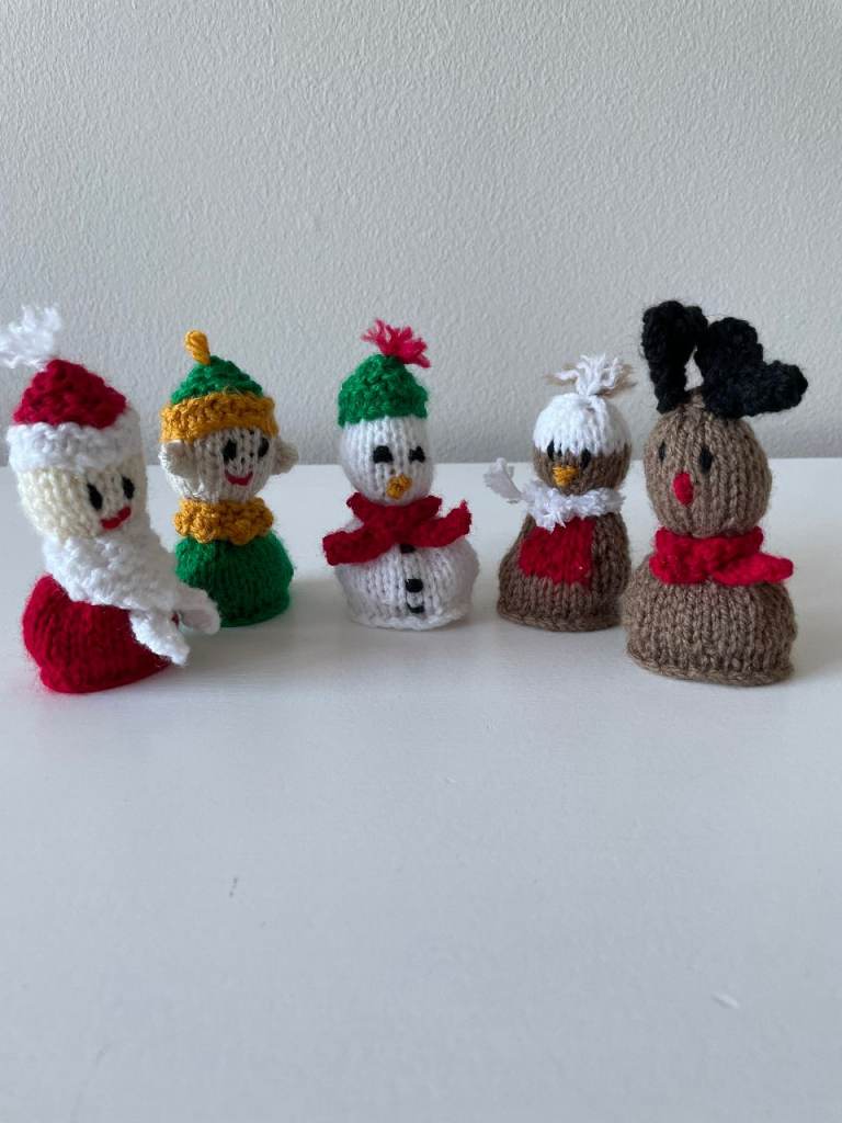 Hand Knitted Christmas Covers for Chocolates