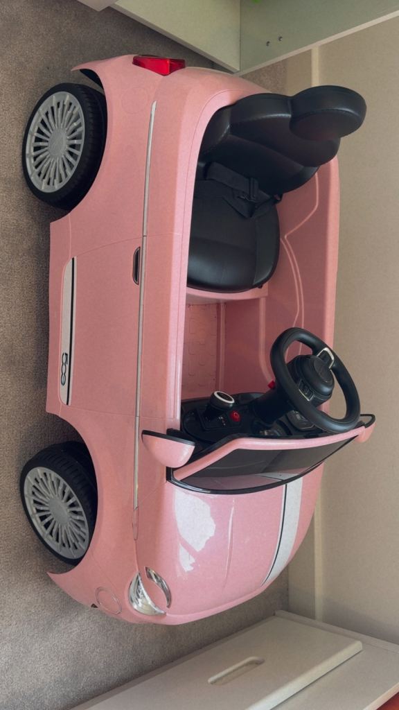 Chargeable electric pink fiat