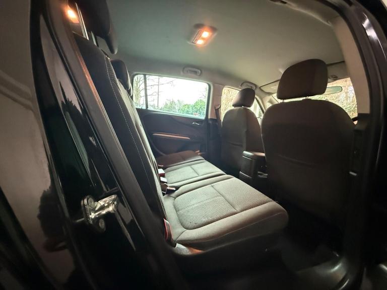 2017 Vauxhall Zafira 1.4T SRi Nav 5dr Auto MPV PETROL Automatic