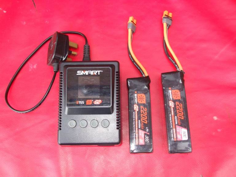 SPECTRUM SMART S155 G2 BATTERY CHARGER AND BATTERIES