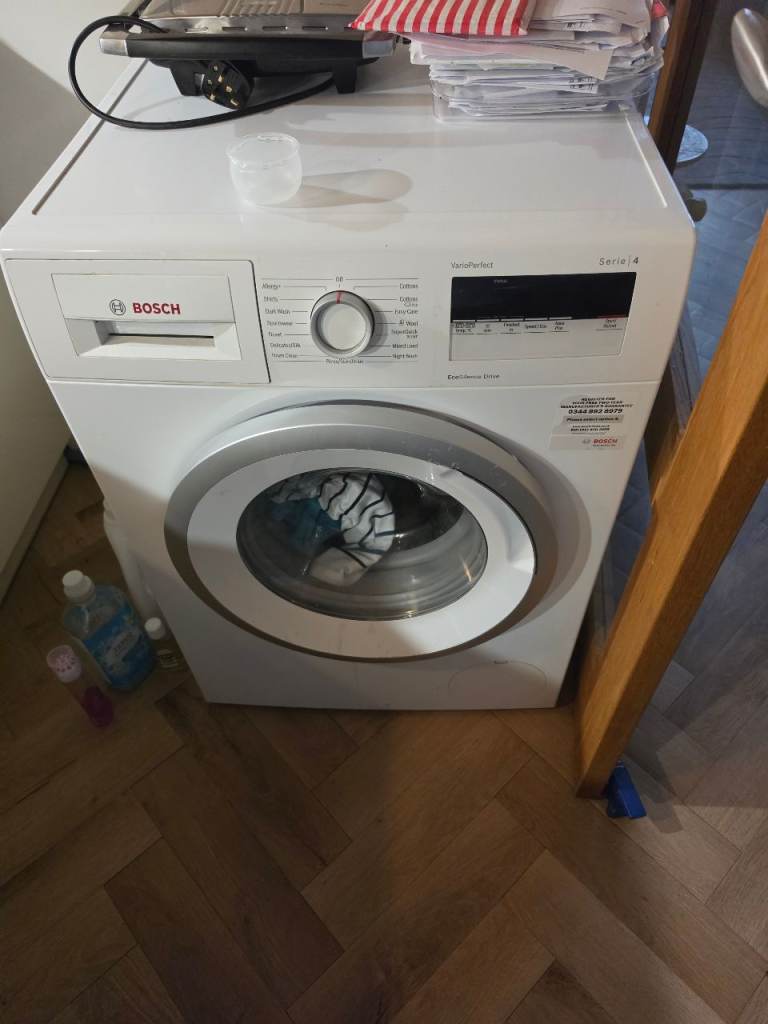 Bosch Washing Machine – Good Condition, White