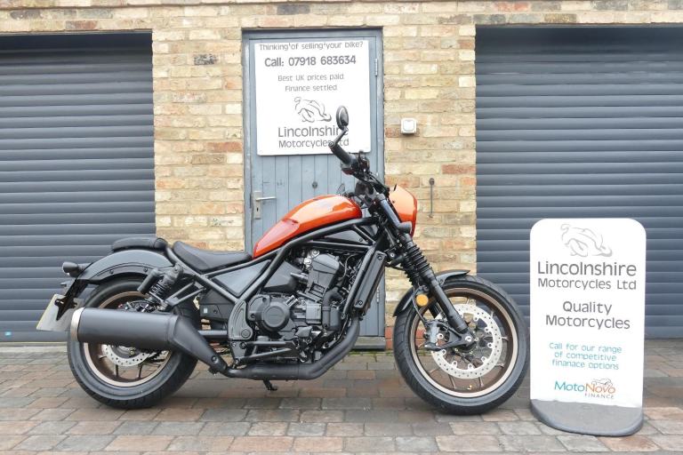 25 Honda CMX 1100 D3-S DCT 603 miles only!!!