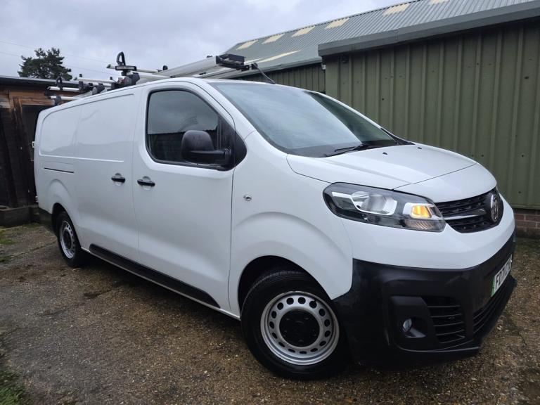 2022 Vauxhall Vivaro 3100 100kW Dynamic 50kWh H1 Van Auto PANEL VAN Electric Automatic