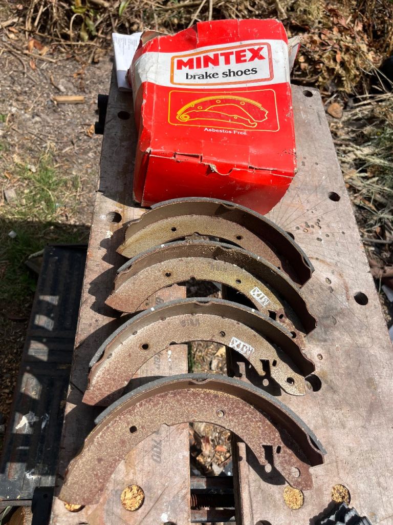 Brake shoes