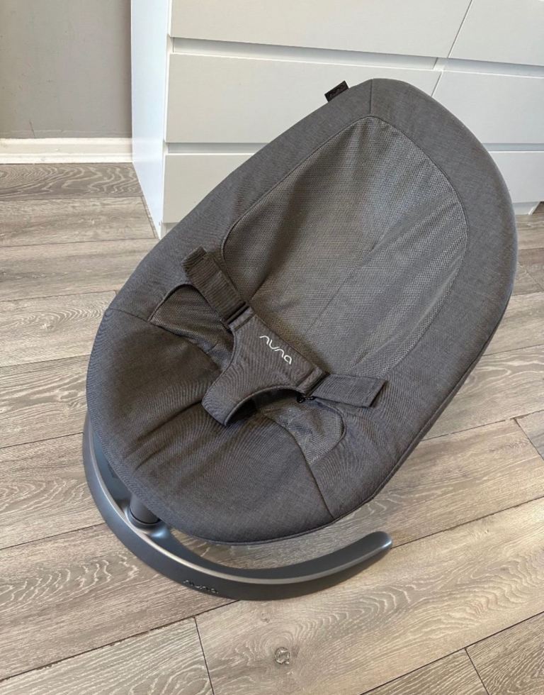 Nuna baby bouncer newborn insert 