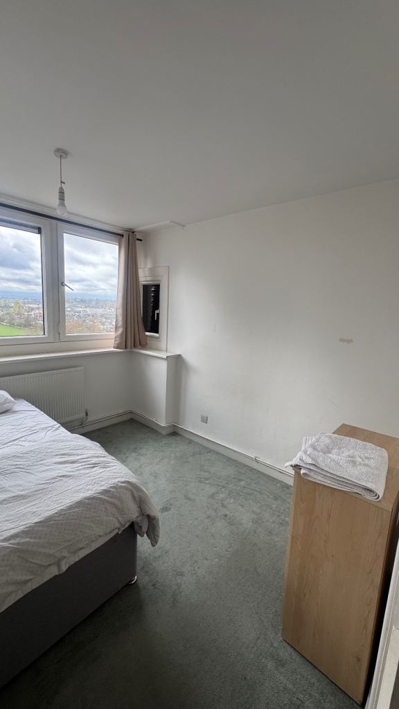 Double Room Available – Bills Included – Great Location