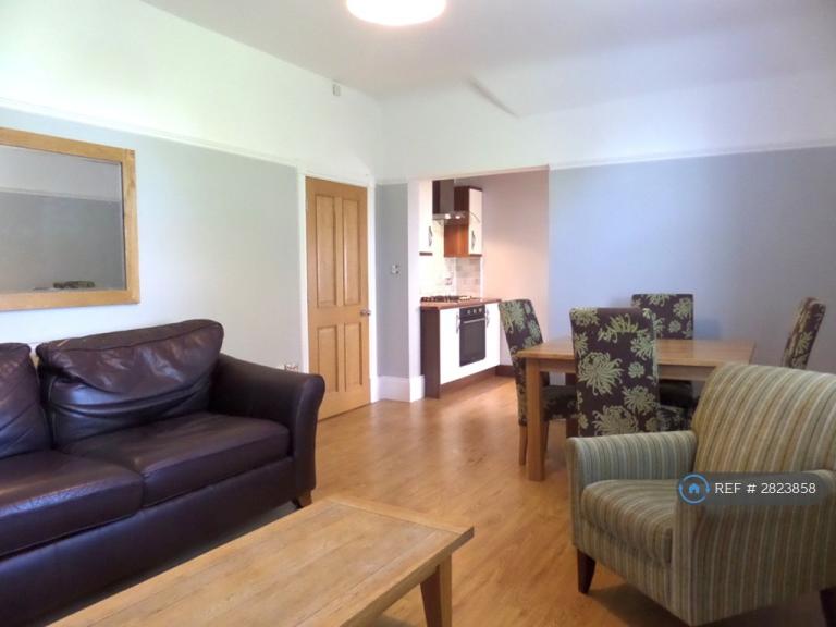 2 bedroom flat in Grove Park, Liverpool, L8 (2 bed) (#2823858)