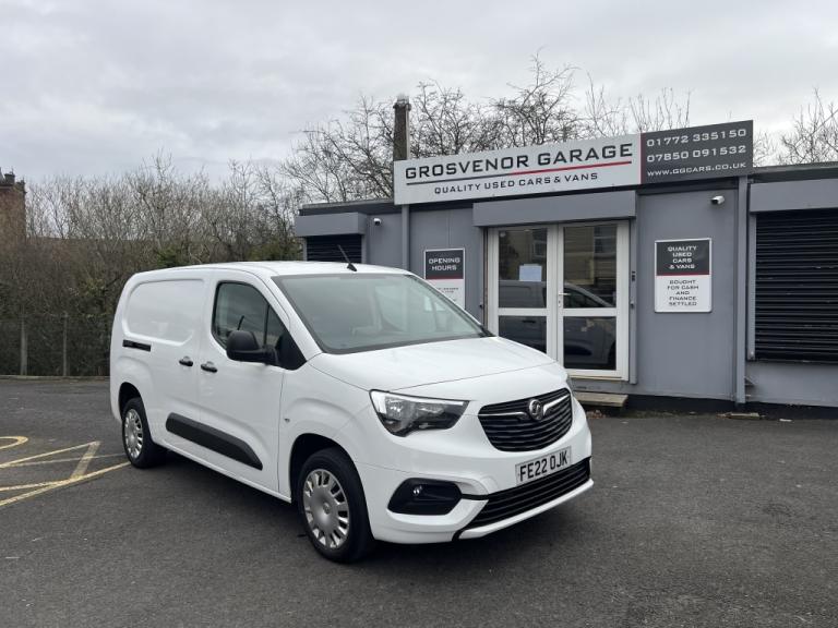 2022 Vauxhall Combo 2300 1.5 Turbo D 100ps H1 Sportive Van [6 Speed] PANEL VAN DIESEL Manual