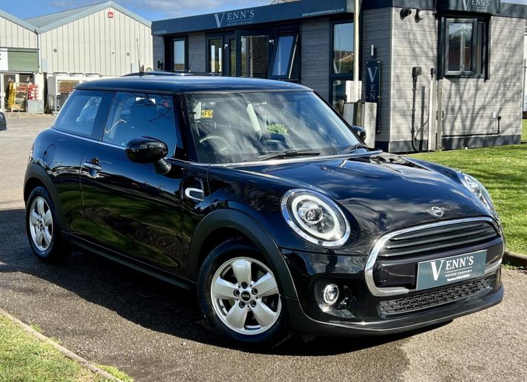 MINI HATCH 1.5 3-Door Hatch Cooper Classic 2021