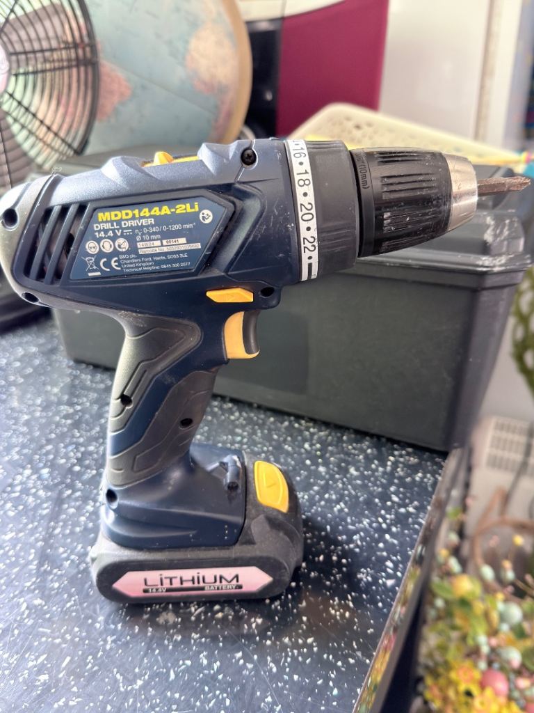 McAllister 14.4volt cordless hammer drill 