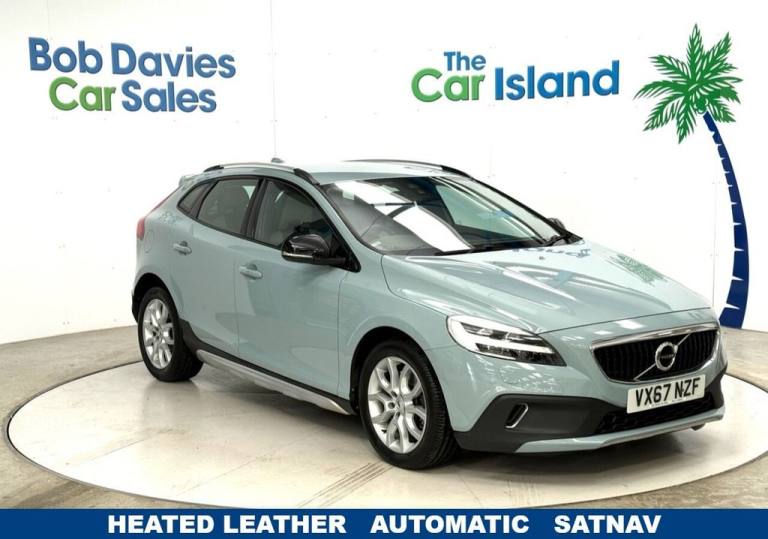 2017 67 VOLVO V40 CROSS COUNTRY 1.5 T3 PRO HATCHBACK 5DR PETROL AUTO EURO 6 (S/S