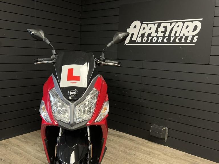 SYM JET 14 50cc Twist & Go Automatic Moped Maxi Scooter Learner Legal For Sal