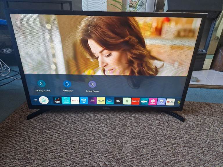 image for Samsung 32inch smart tv 