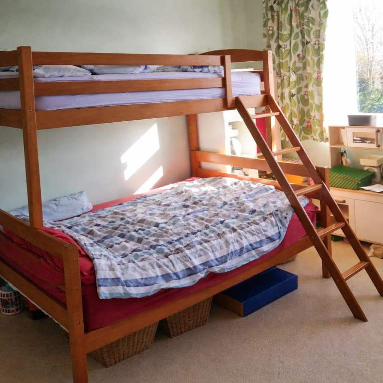 Triple bunk bed - single over double 