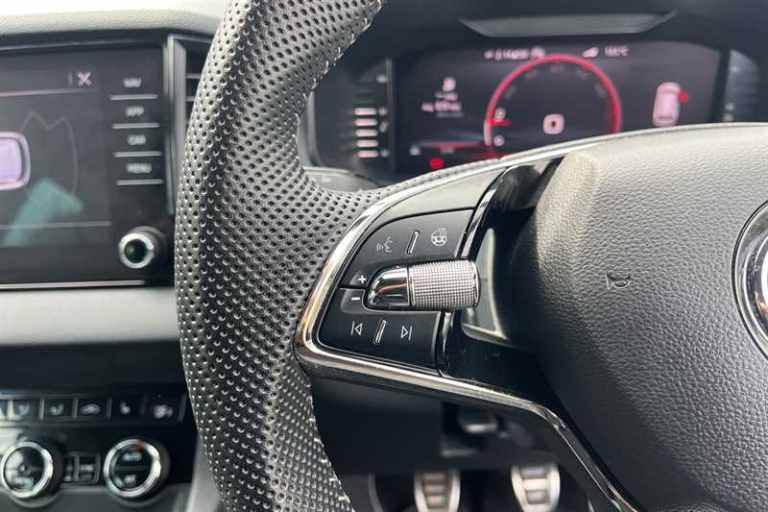 2023 Skoda Karoq 1.5 TSI ACT SportLine SUV 5dr Petrol Manual Euro 6 (s/s) (150 ps) SUV Petrol Manual