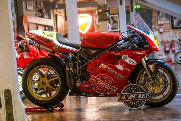 Ducati 916 *Ducati IOM Race Bike - Mike Browne*