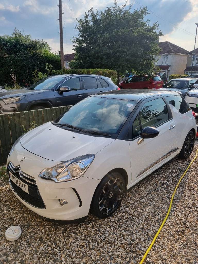 Citroen, DS3, Hatchback, 2011, 1598 (cc), 3 doors