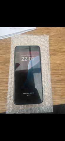 Apple iPhone SE 2 128GB – White, Good Condition | in Basford
