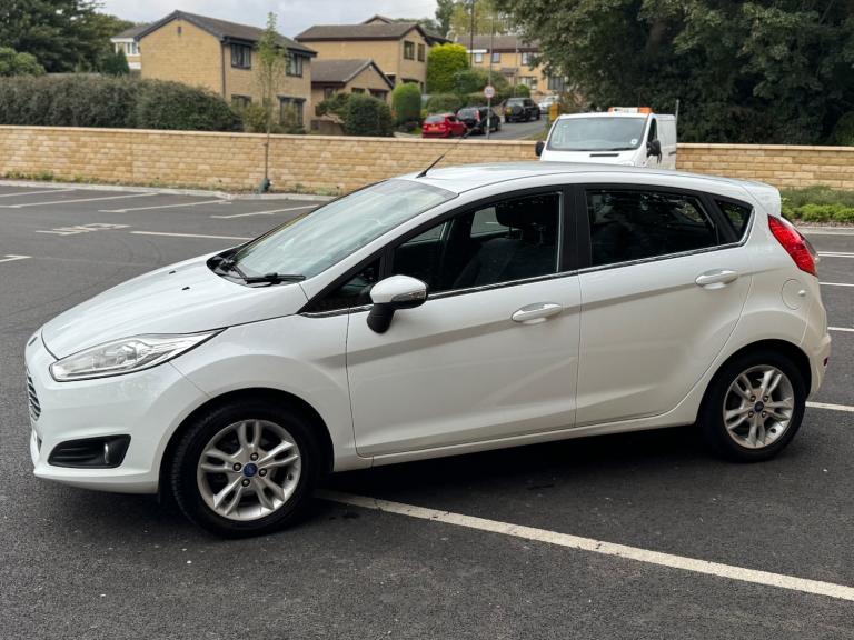 2016 Ford Fiesta 1.25 82 Zetec 5dr HATCHBACK Petrol Manual