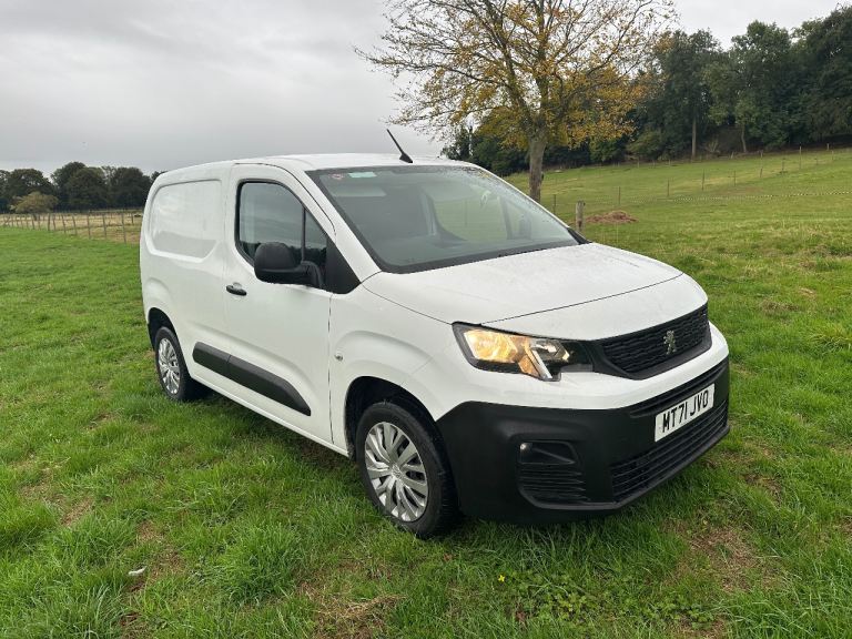 Peugeot partner 3 seater, priced to sell only £5895 no vat px poss