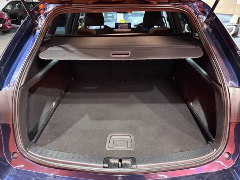 2021 71 SUZUKI SWACE 1.8H SZ5 ESTATE 5DR PETROL HYBRID CVT EURO 6 (S/S) (122 PS)