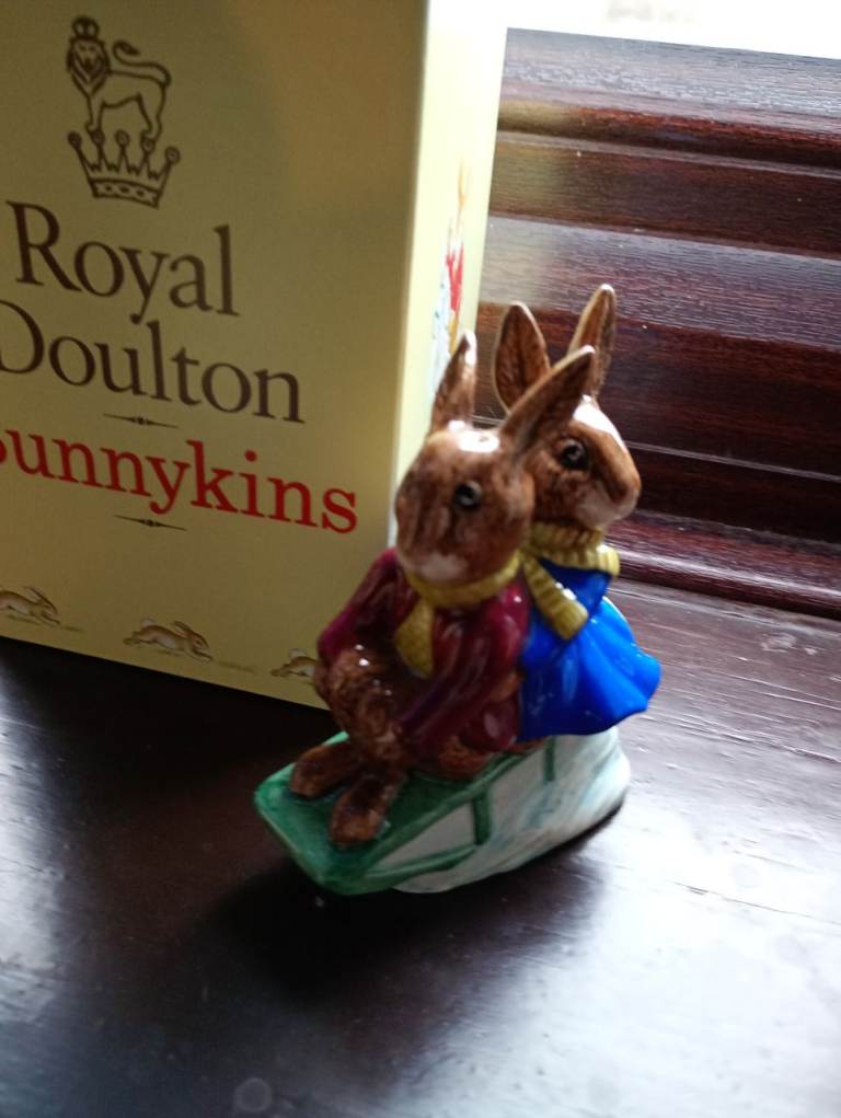 Royal Doulton bunnykins sleigh ride 