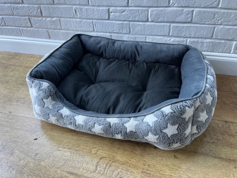 Dog bed