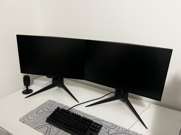 Alienware 240hz 1080p Moniter boxed £120 each