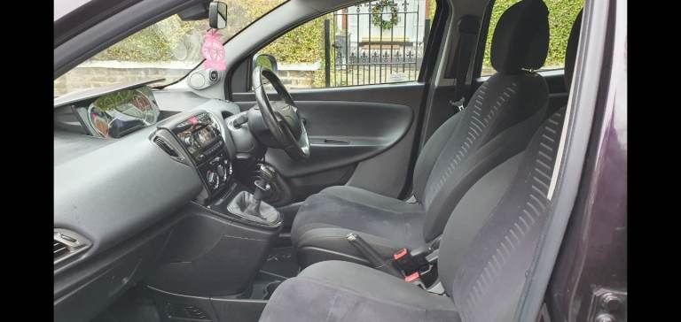 CHRYSLER YPSILON 0.9 TWIN AIR 2012 £1600!!! OPEN TO OFFERS