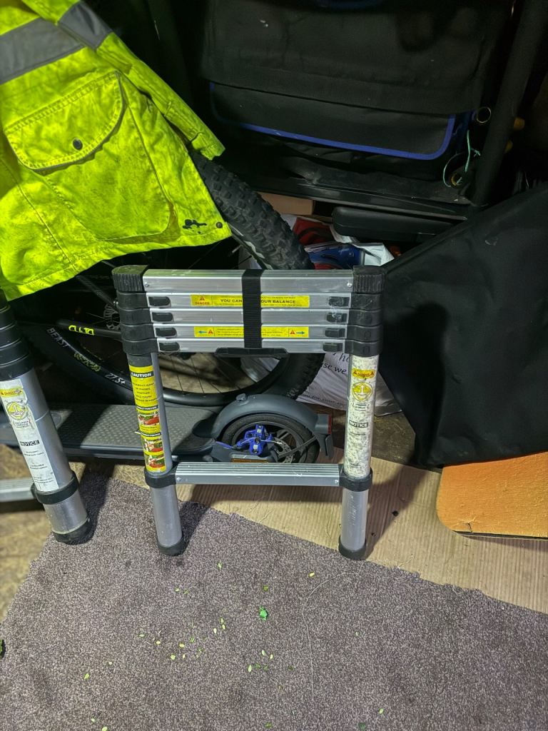 Extendable ladders 1.8 meters 