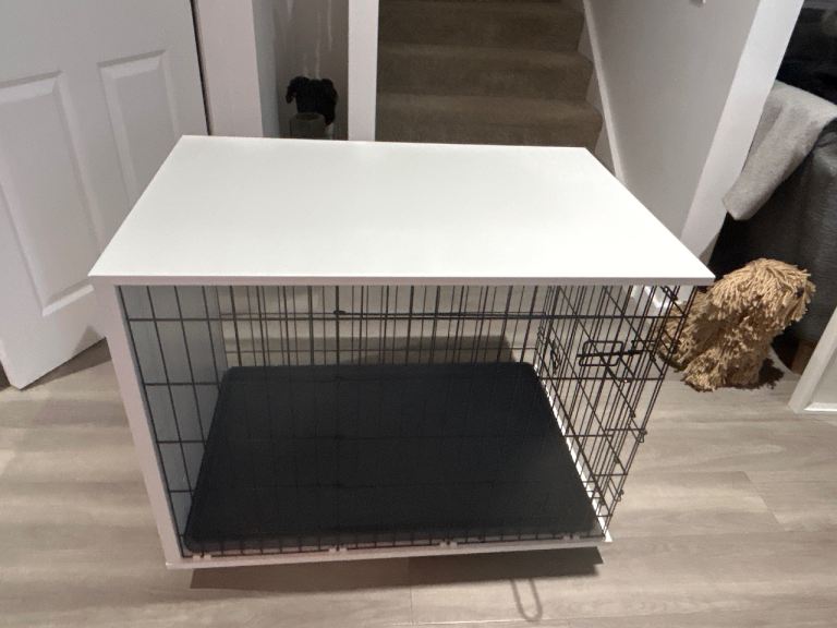 FIDO STUDIO DOG CRATE BY OMLET