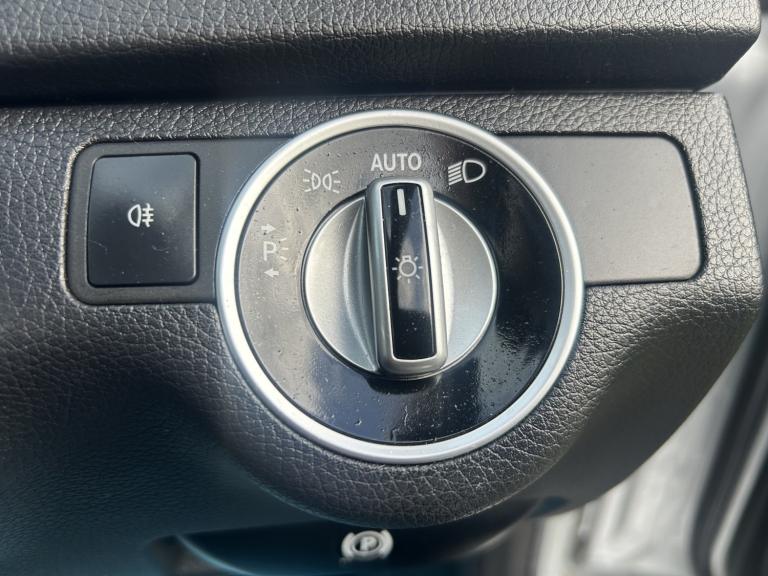 MERCEDES-BENZ C CLASS 1.6 C180 AMG Sport Edition 2015