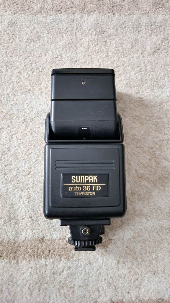 Sunpak Auto 36 FD Thyristor Camera Flash