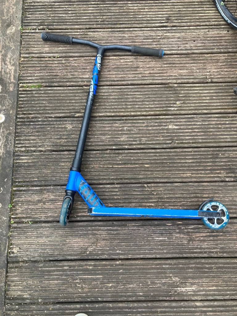 Kaos Stunt Scooter - Blue