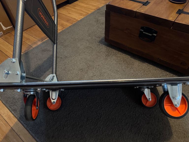 Platform trolley 