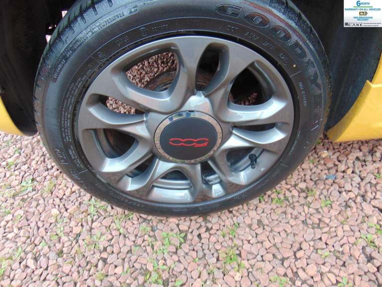 FIAT 500 1.2 500 1.2 69hp S * ONLY 34013 MILES * 8 SERVICE STAMPS * MOT AUGUST