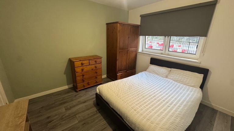 4 Bedroom Flat in City Centre