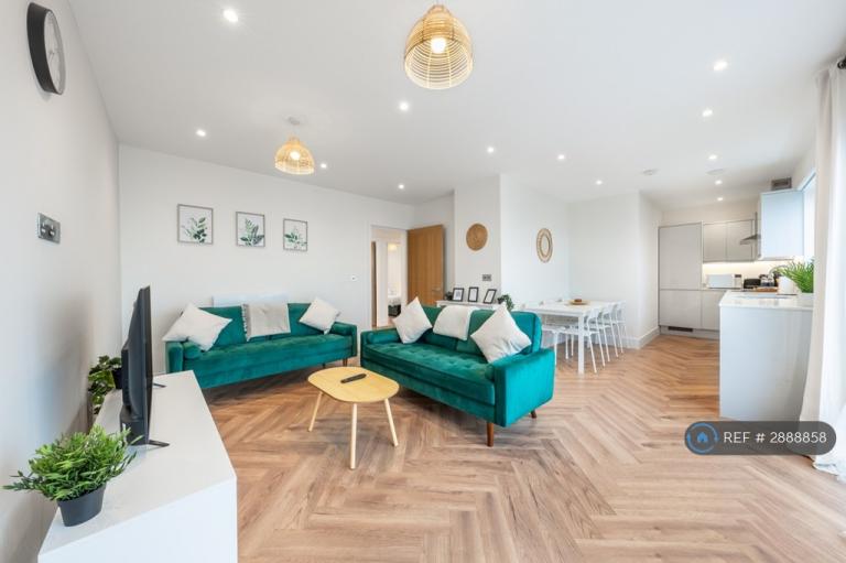 2 bedroom flat in Solomons Hill, Rickmansworth, WD3 (2 bed) (#2888858)