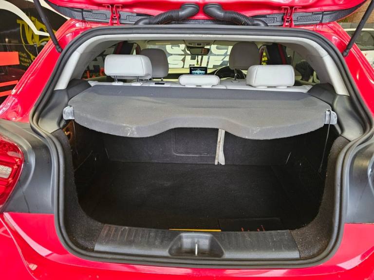 2016 Mercedes-Benz A-Class 2.1 A200d Sport (Premium) Hatchback 5dr Diesel 7G-DCT Euro 6 (s/s) (13...